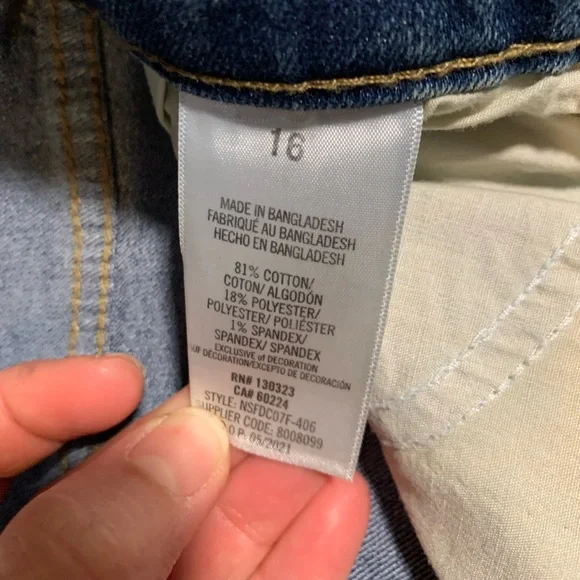 Nautica Jeans Company jeans. Mid rise. Size 16. - Picture 4 of 7